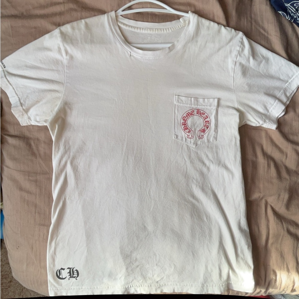 chrome hearts red and white front pocket tee